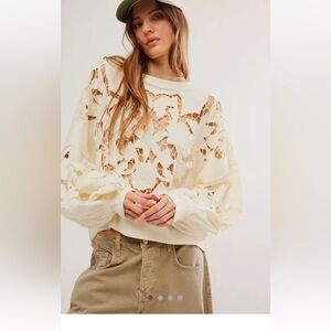Free People Breezy Sweatshirt Cut Out Floral Crochet Rib Cuffs Hem Ivory